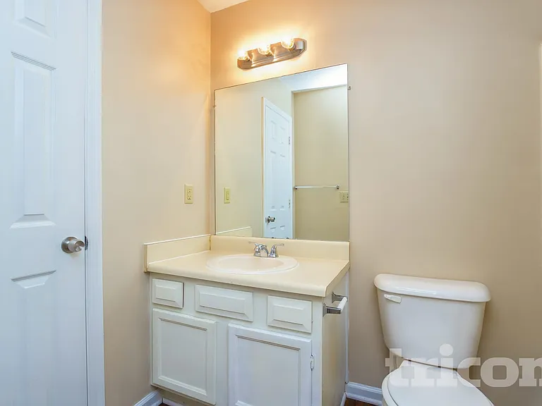 1202 Holly Hills Dr SW — Photo 23