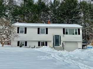 10 Gertrude Rd, Windham, NH 03087