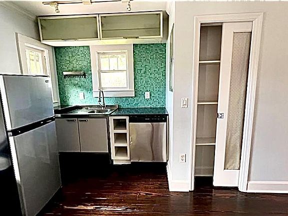 4th image of 706 E Pine St APT 8