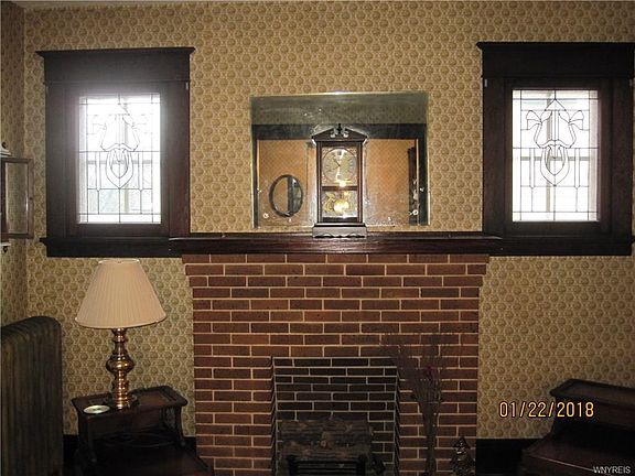 5th image of 65 University Ave
