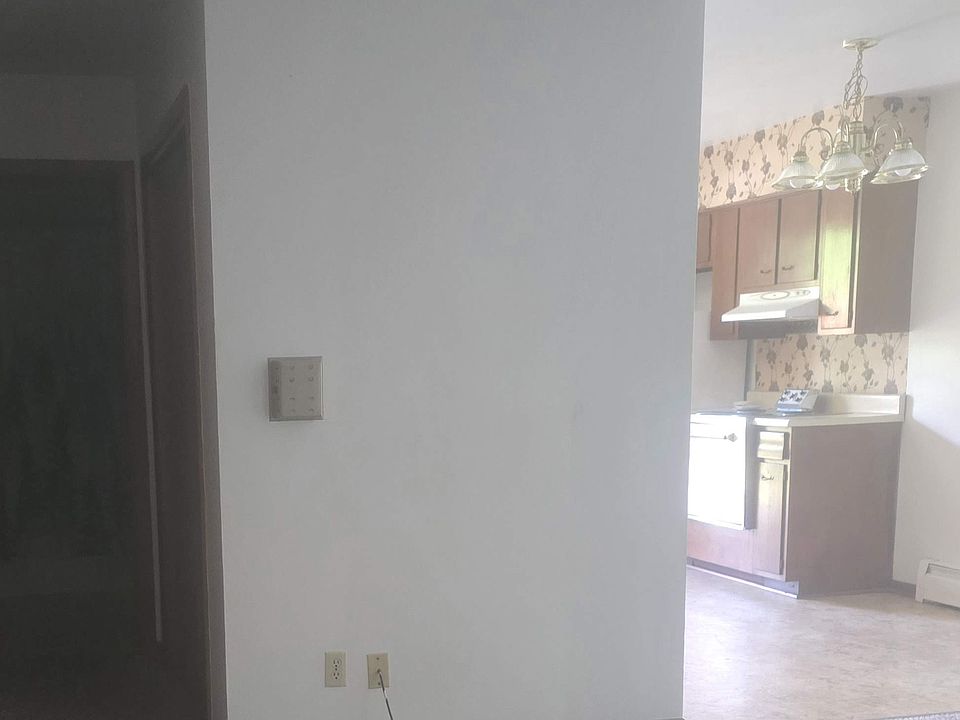 1st image of 7205 Eyler Dr #1