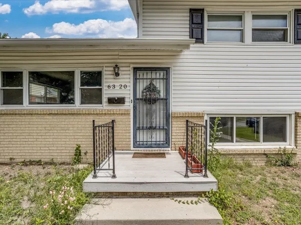 6322/6320 E Orme St, Wichita, KS 67218