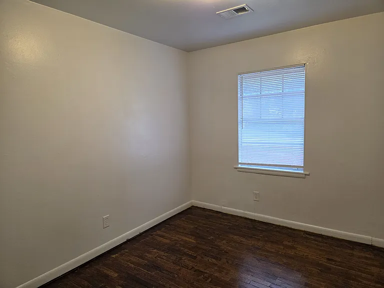 1603 Apple Valley Dr — Photo 5