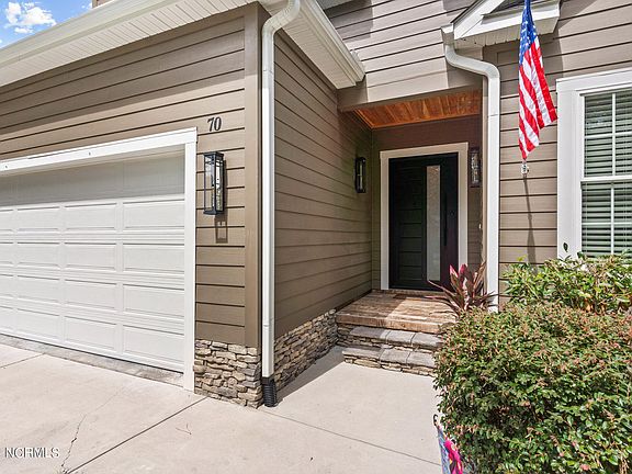 3rd image of 70 Plantation Passage Drive SE