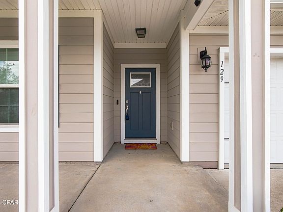 3rd image of 129 N Shoreview Dr