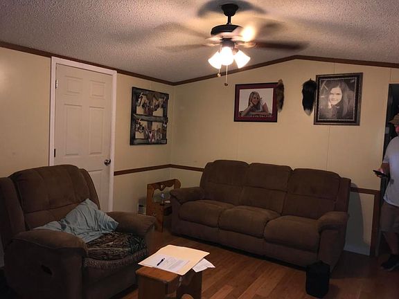 3rd image of 24 Bisbee Dr