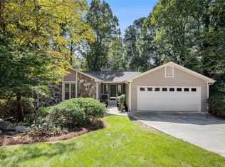 70 Foal Dr, Roswell, GA 30076
