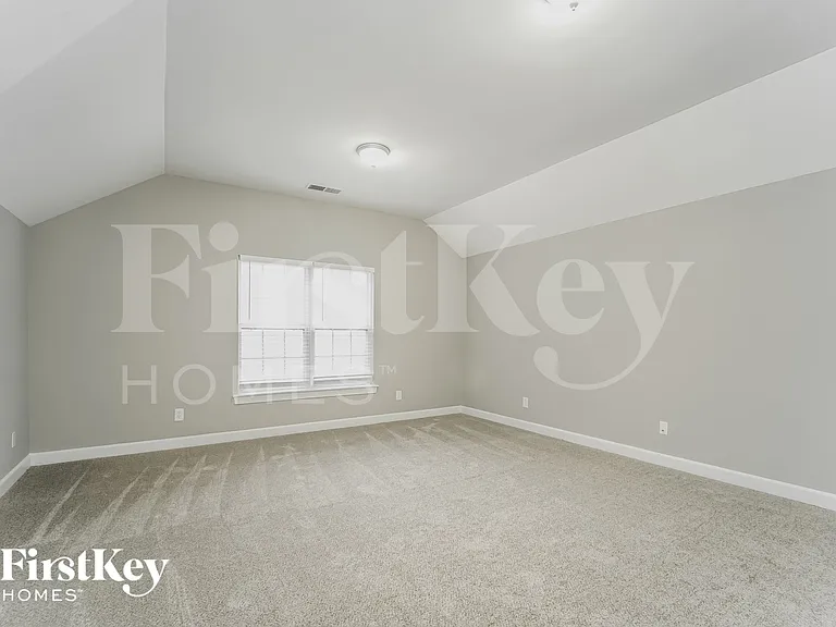 1240 Blackstone Ct NW — Photo 13