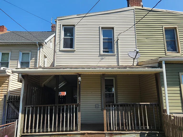 340 E Guilford St — Photo 22