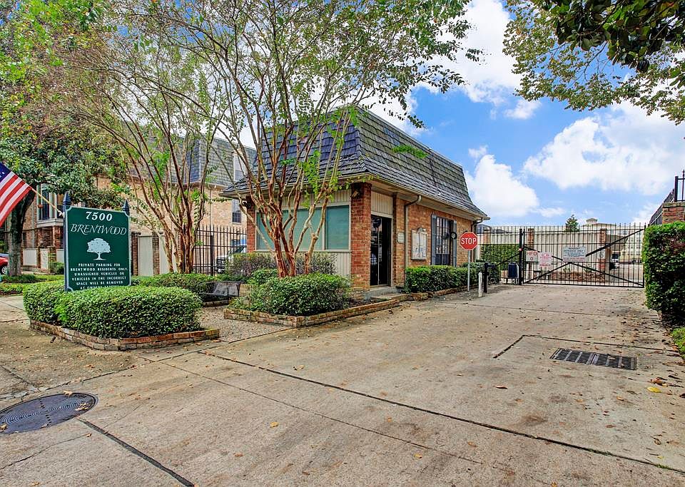 1st image of 2400 N Braeswood Blvd APT 317