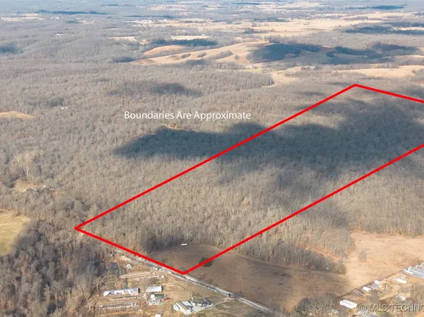 E 380th Rd, Jay, OK 74346