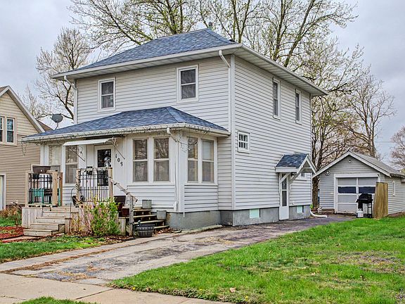3rd image of 109 Clinton St