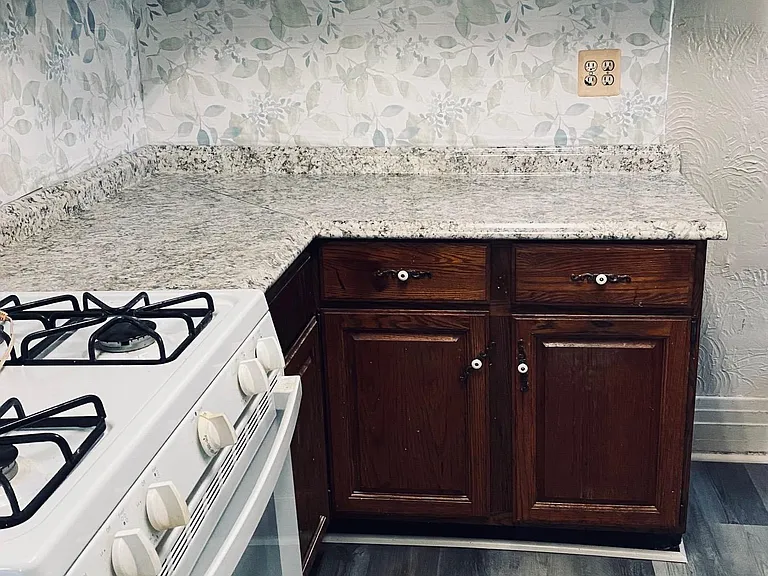 2201 Willow St #2 — Photo 5