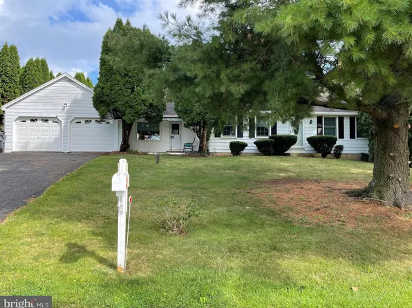 39 Williams Run Rd, Christiana, PA 17509