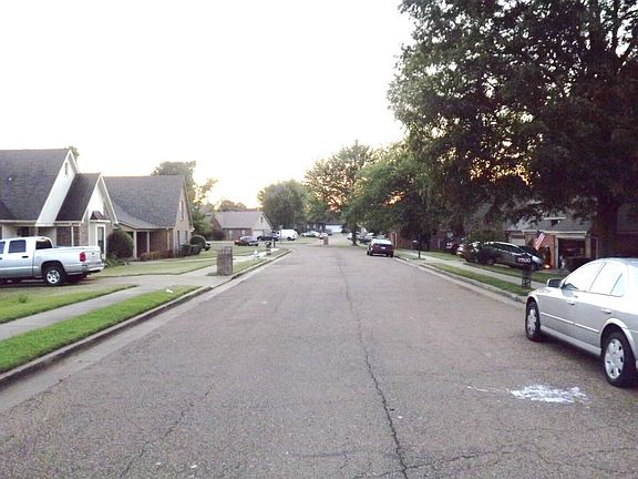 4th image of 7305 New Britain Dr