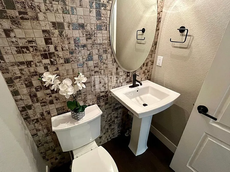 8811 Tranquil Knoll Ln — Photo 8