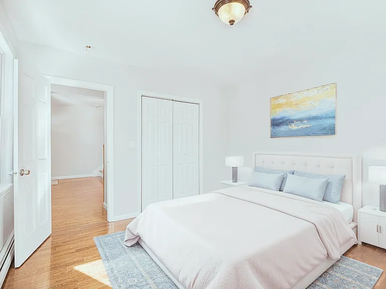 47 Campbell St #2 — Photo 18