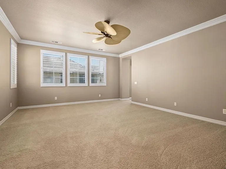 16618 Honeybee Dr — Photo 24