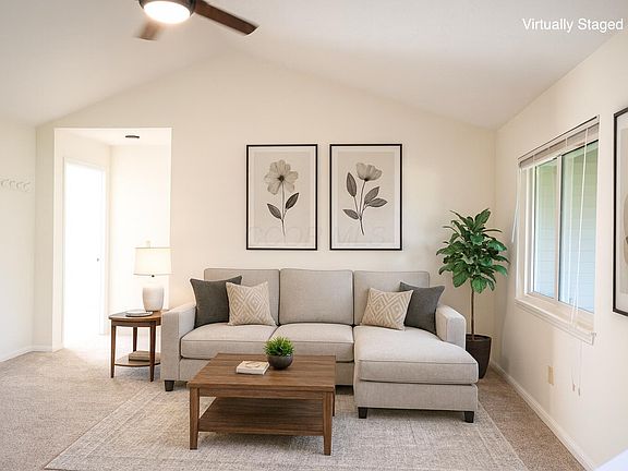 4th image of 1502 Spinnaker Way