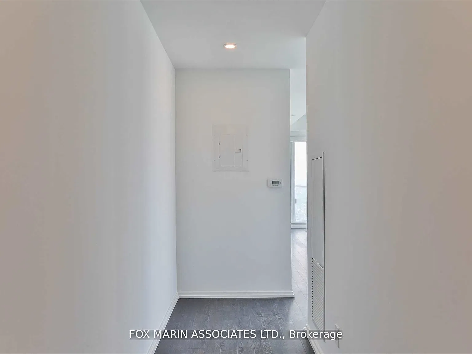 Studio, $2,050 — Photo 2