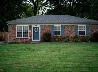 7808 Rochelle Rd, Louisville, KY 40228