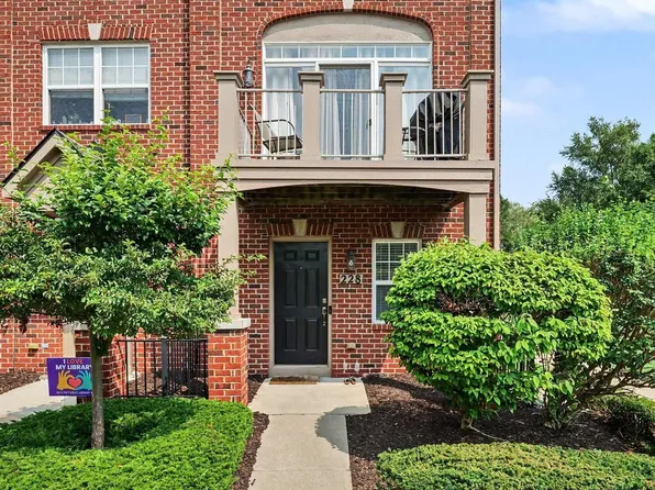 228 Wright St #73, Wixom, MI 48393