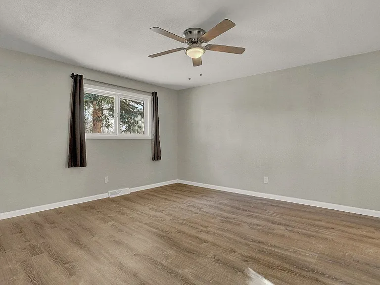 817 Westmoor Dr — Photo 21