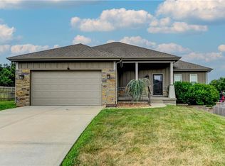 599 Linda Ct, Liberty, MO 64068