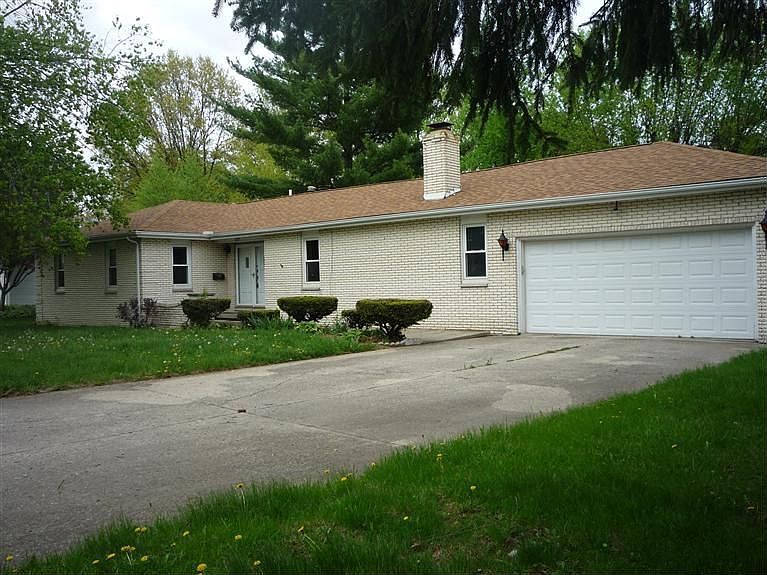 1st image of 579 Sutton Dr