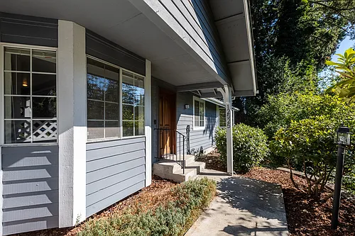 12525 Nyanza Rd SW Photo 1