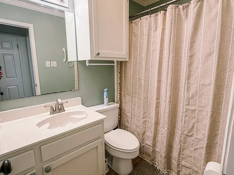 15 Thompson Rd — Photo 6