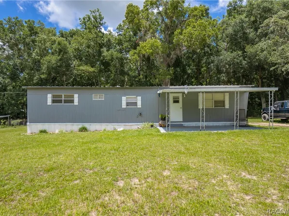 6111 W La Prima Ct, Crystal River, FL 34429