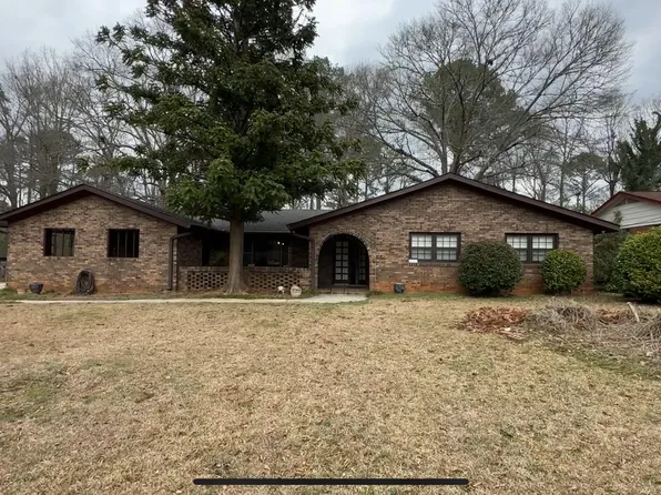 3281 Lennox Dr, Macon, GA 31204