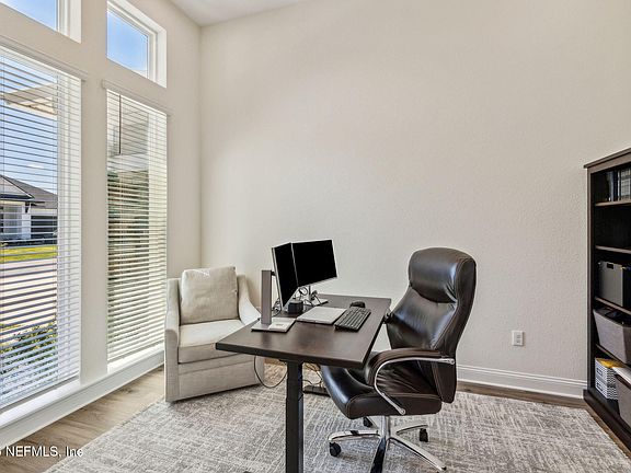 5th image of 95214 GOLDEN GLOW Drive