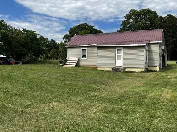 101 Allen Rd, Altavista, VA 24517