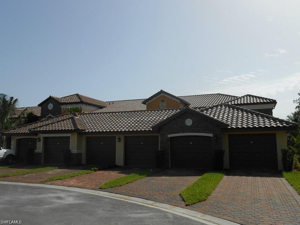 1st image of 9836 Venezia Cir Unit 925