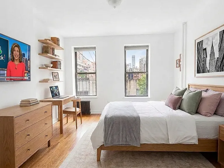 420 E 83rd St #5E — Photo 4