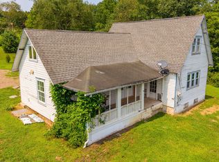 8 P P And L Rd, Benton, PA 17814