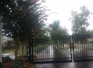 10109 Bishops Gate Blvd, Pineville, NC 28134