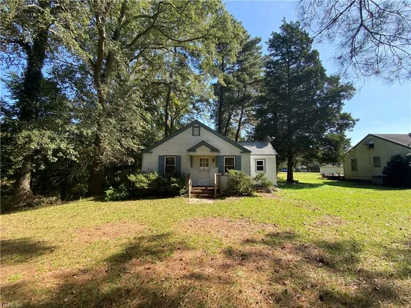 1536 Wilroy Rd, Suffolk, VA 23434