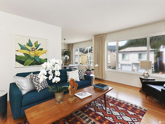 5th image of 430 Panorama Dr