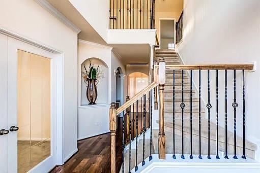2nd image of 2306 Shadow Canyon Ct