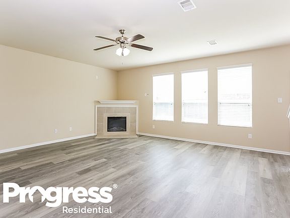 5th image of 12430 Greencanyon Dr