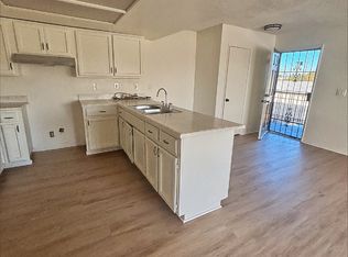 1034 N Kemp St APT G, Anaheim, CA 92801