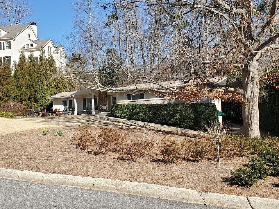 1st image of 715 Langford Ln