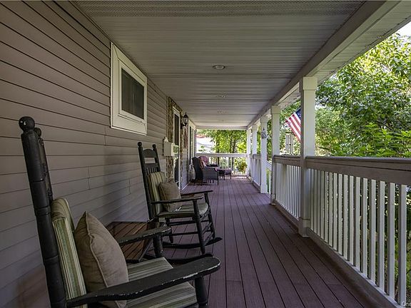 5th image of 16 Hobe St