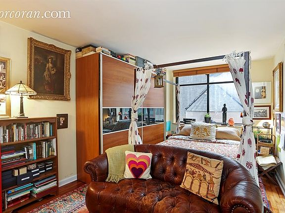 3rd image of 330 3rd Ave APT 3E