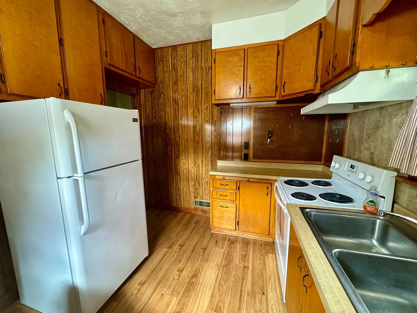 3+ bed 2 bath house in south central Lincoln. — Photo 4