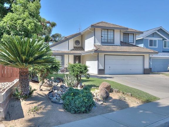 3rd image of 2605 River Creek Dr