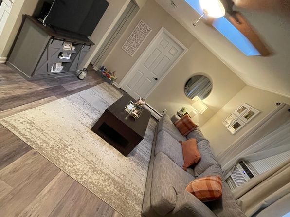 28 Lilchester Rd #1